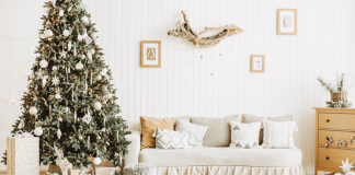 Winter Glam Christmas Decor Ideas Winter Glam Christmas Decor Ideas